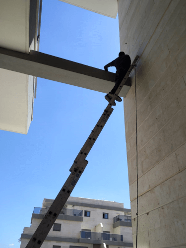 התקנת רשתות להרחקת יונים